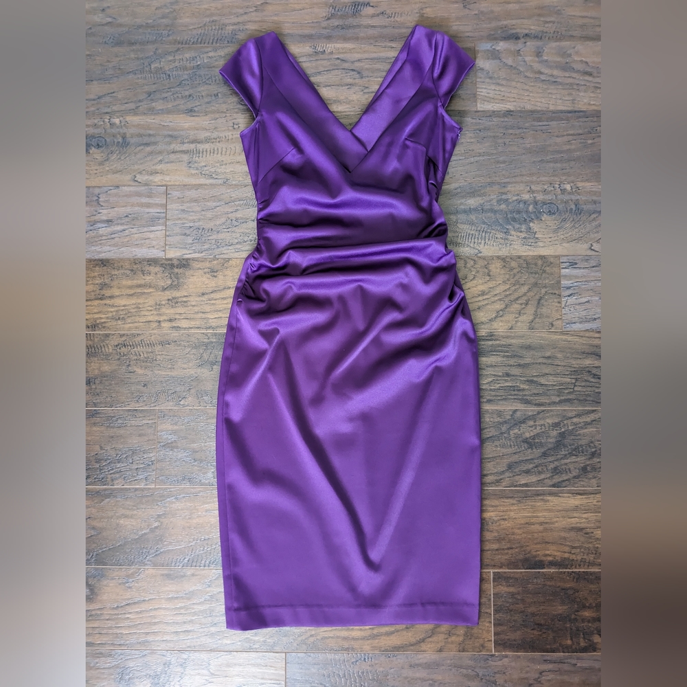 SATIN look, Purple Dress, rushed pleated front, V neck, side zipper